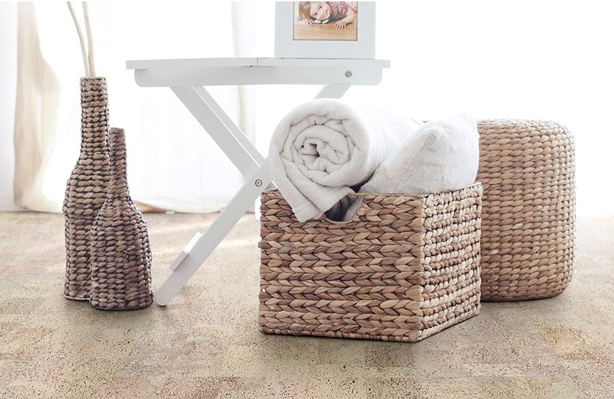 Пробковый пол клеевой Corkstyle Corkwise Fantasie Creme 915×305×4 фото в интерьере